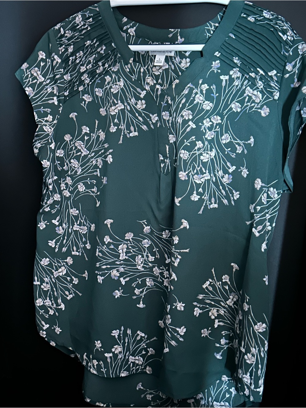 Croft & Barrow Women’s Top Size Large Green Floral Print